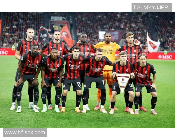 曼联强势击败AC米兰3-0全场沸腾赛后点评引发热议